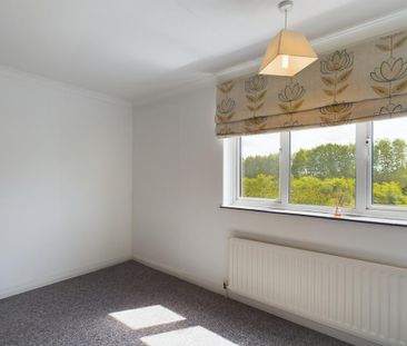 3 bedroom detached house to rent - Photo 5