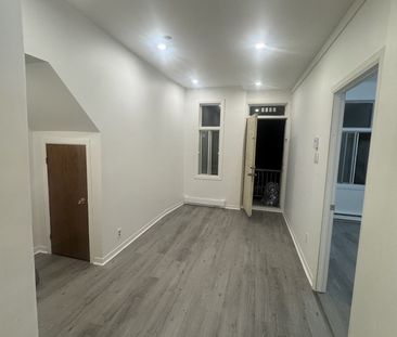 5 1/2 Ville Marie Avec électros - Photo 1