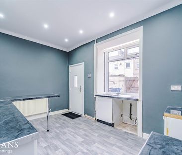 Lower Barnes Street, Clayton Le Moors, Accrington - Photo 4