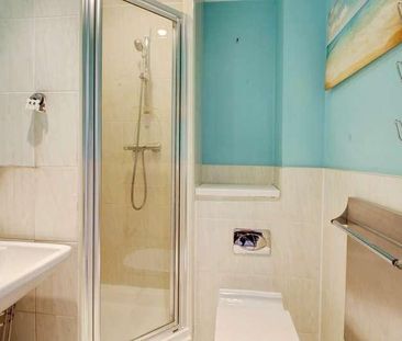 Sovereign Heights, Slough, SL3 - Photo 4