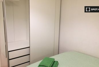 barcelona, Catalonia 08025