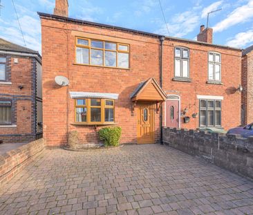 2 bedroom House To Let Total Size: 915 SQ FT - Photo 4