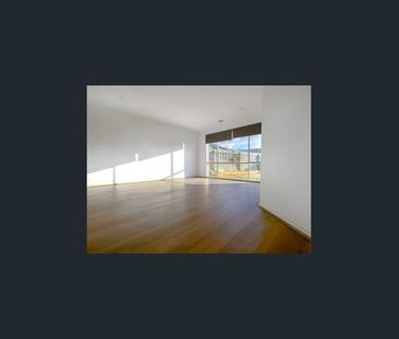 CHARMING 4 BEDROOM HOME FOR RENT IN CRANBOURNE WEST! - Photo 2