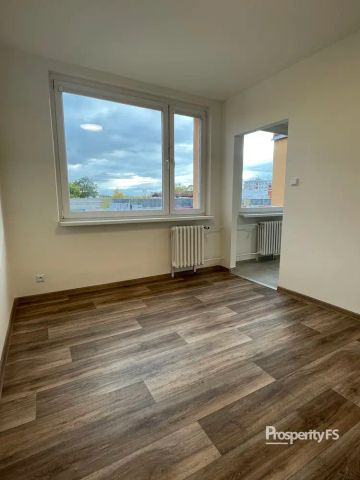 Pronájem 1+1 po kompletní rekonstrukci, 32 m - Фото 3
