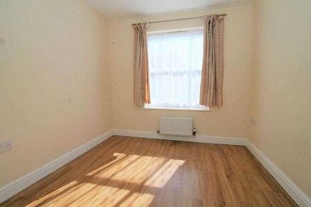 Holborn Crescent, Tattenhoe, Milton Keynes, MK4 - Photo 4