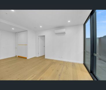 602A/845 Whitehorse Road, Box Hill, Vic 3128 - Photo 4