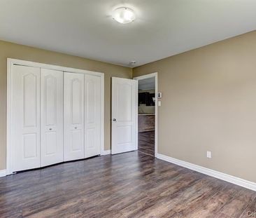 1053 Rue Guy-Burelle, H7W 0G3, H7W 0G3, Laval - Photo 2