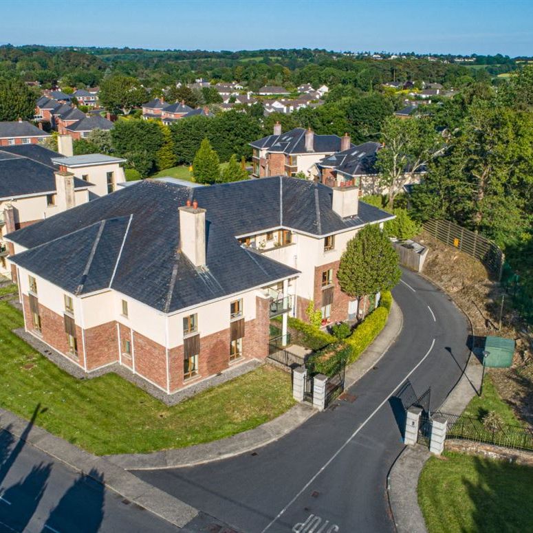 15 Kingswood, Ballinakill, Waterford, Co. Waterford - Photo 1