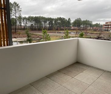 Location Appartement 2 pièces 43m² - Photo 4