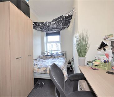 13 Parkers Road, Broomhill, Sheffield, S10 1BN - Photo 1