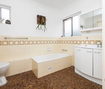 2/48 Nesca Parade, The Hill NSW 2300 - Apartment For Rent | Domain - Photo 5