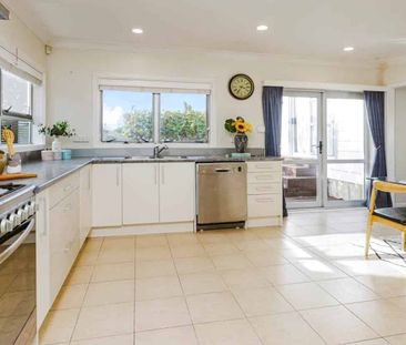 Beautiful Standalone Property with Granny flat... - Photo 5