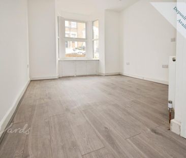 4 bedroom terraced house to rent - Photo 1