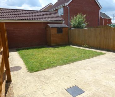 Tizzick Close, Norwich, Three Score - Photo 3