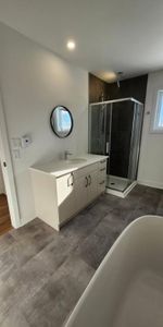 Logement 5 1/2 au 69 Chemin du Fleuve pointe des cascades - Photo 3