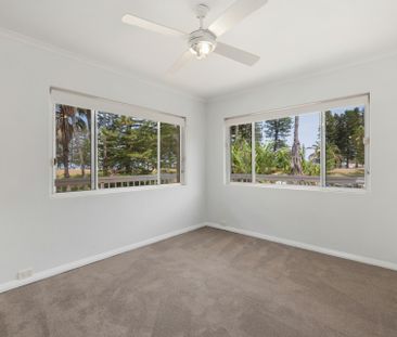 Freshly Updated Apartment in Mona Vale Basin - Photo 3