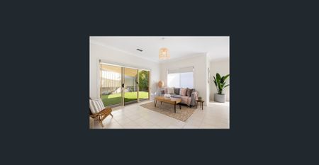 A Convenient and Splendid Family Home - Photo 2