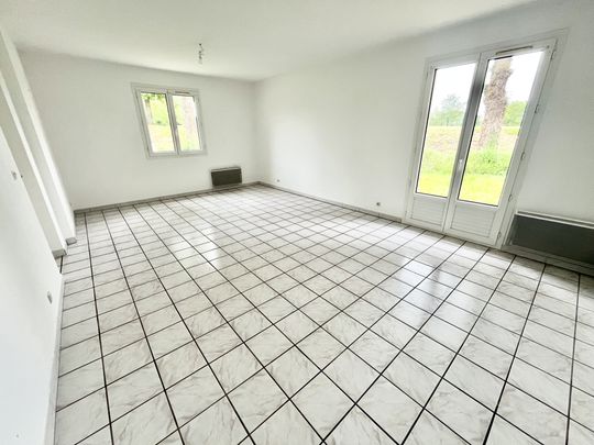 Location Maison 5 pièces 85m² LE DORAT 87210 - Photo 1
