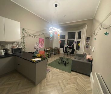 Room in a Shared Flat, Vinicombe Street, G12 - Photo 1