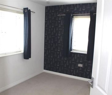 5 bedroom detached house to rent - Photo 3
