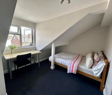 4 bedroom house share to rent - Photo 4