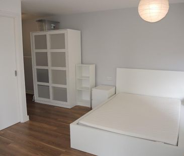 Studio to rent - Photo 6