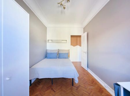 Avenida João XXI, Lisbon, Lisbon 1000-303 - Photo 4