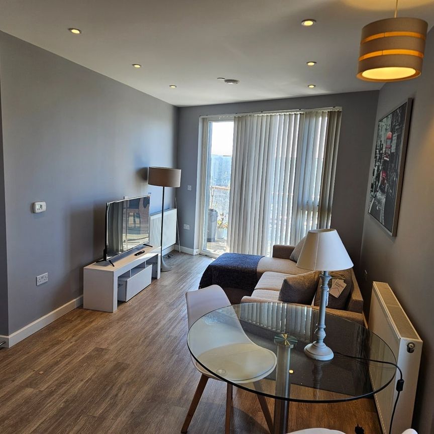 2 Bed Flat, Wandle Road, CR0 - Photo 1