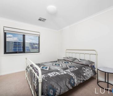 56/36 Dulcie Holland Crescent, Moncrieff ACT 2914 - Townhouse For R... - Photo 4