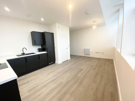 Peterborough - Photo 5