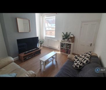3 bedroom end of terrace house to rent - Photo 6