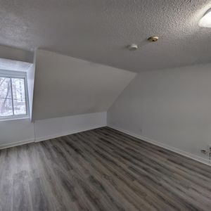 235 Rue Papineau (Hull) Super Beau Logement Bien Place - Photo 3