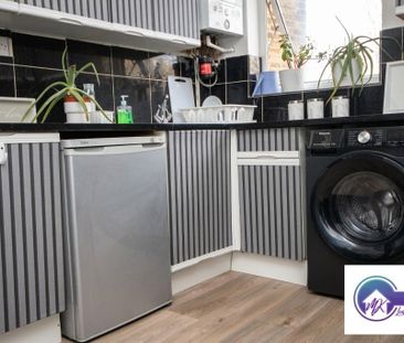 1 Bedroom Room in Flat Share To Rent - Photo 6