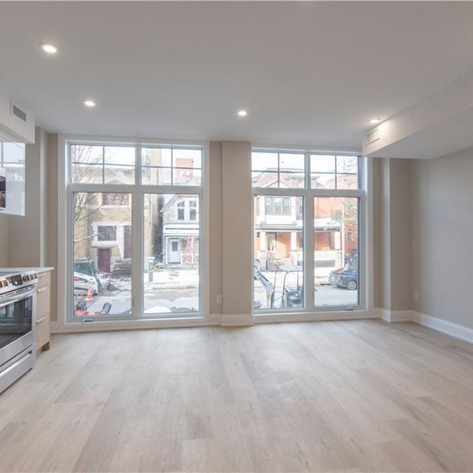 58 Florence - Photo 1
