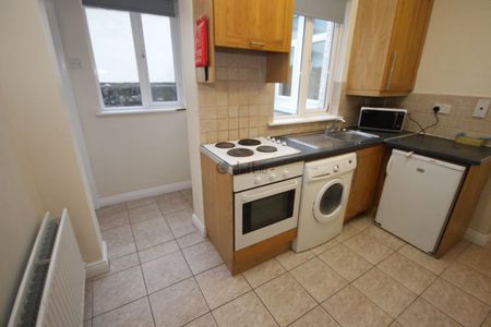 House to rent in Dublin, Oxmantown Rd - Photo 2