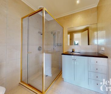 1/8 Mowbray Street, Hawthorn East VIC 3123 - House For Rent | Domain - Photo 6