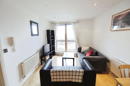 1 bedroom apartment to rent - Photo 2