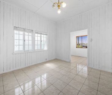 Cute Cottage in Prime Position - Photo 6