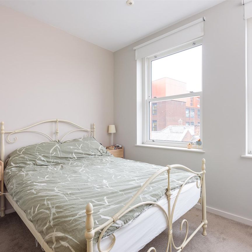 Rent Queen Street, Sheffield, S1 £900pcm (Per Month) - Photo 1