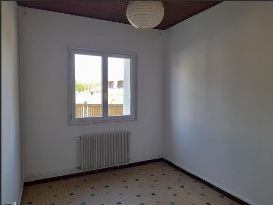 Location Maison 3 pièces 47m² SALAUNES 33160 - Photo 1