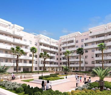 Middle Floor Apartment in Nueva Andalucía - Photo 2