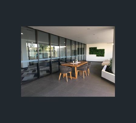 118 Goodwood Parade, Burswood, WA 6100 - Photo 1