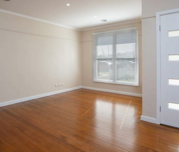 305 Beechworth Road, Wodonga VIC 3690 - House For Rent | Domain - Photo 5