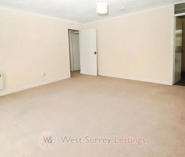 2 bedroom ground floor flat to rent - Photo 2