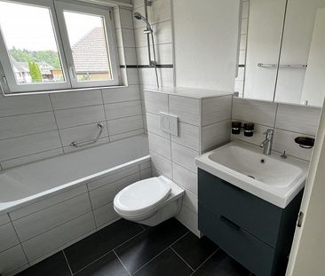 Ruhige und sonnige 3-ZW à 83 m² im 1. OG - Foto 6