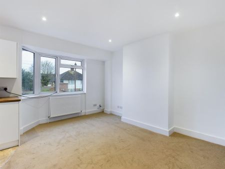 2 bedroom maisonette to rent - Photo 5
