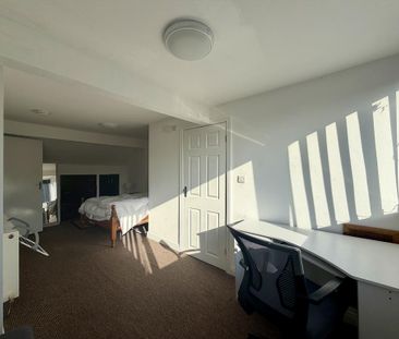 3 bedroom terraced house to rent - Photo 5