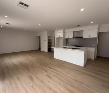 Brand New 4x2 Family Home in Sought-After Ravenswood - Photo 2