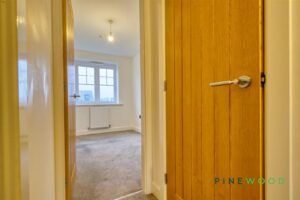 3 BEDROOM House - Mid Terrace - Photo 3