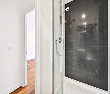 Berwick Street, London, W1F - Photo 4